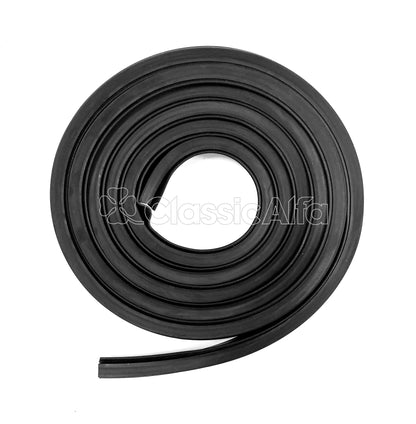 RB036/1 GIULIA SALOON FRONT DOOR SEAL - ON DOOR