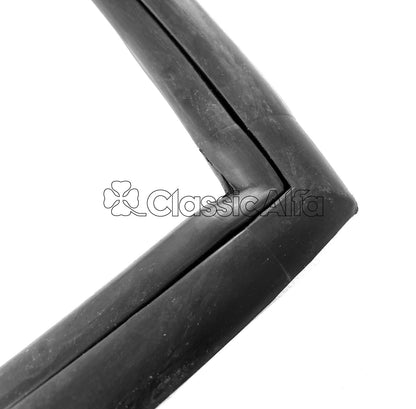 RB039 GIULIA SALOON REAR SCREEN RUBBER