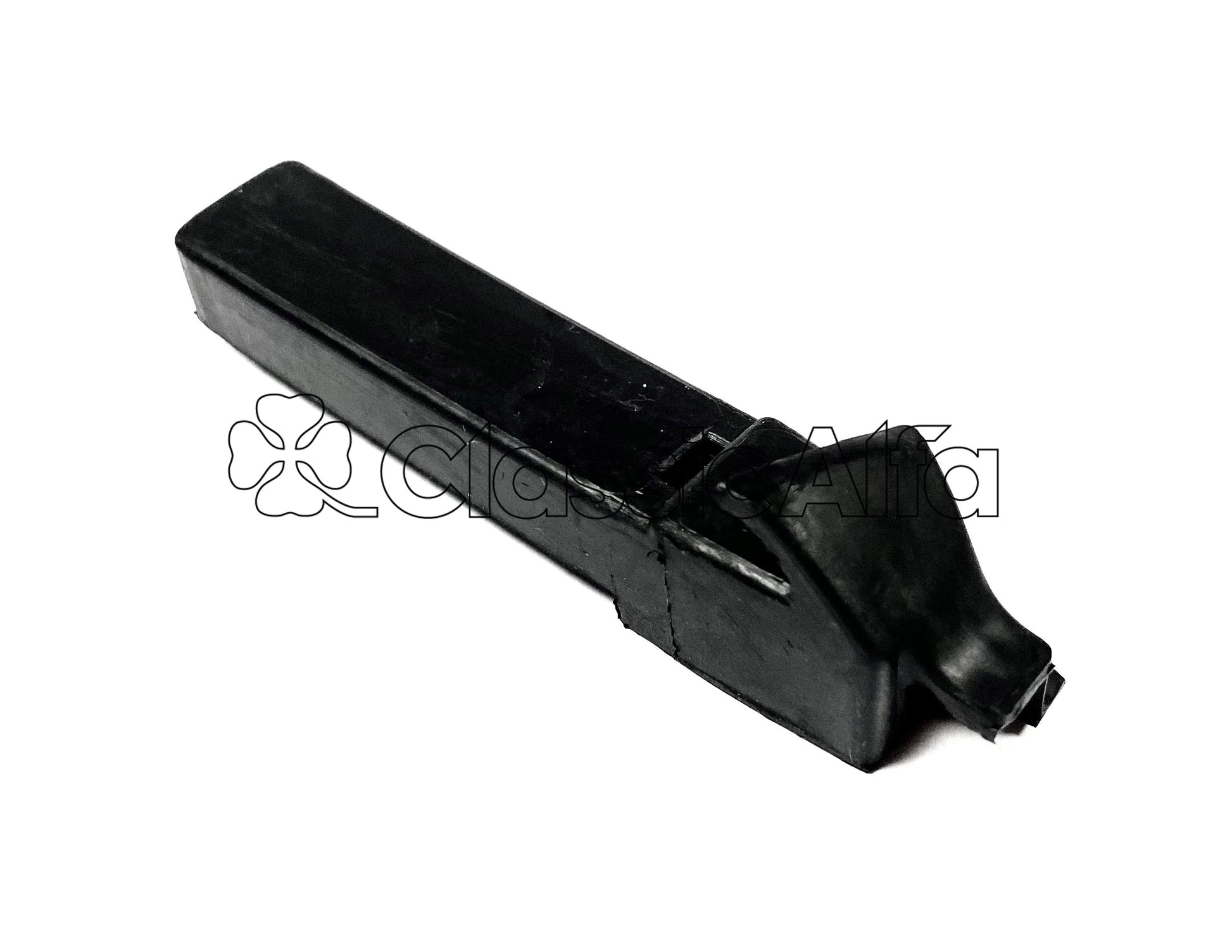 RB040/1 GT/GTV DOOR GLASS RUNNER END SEAL - RIGHT