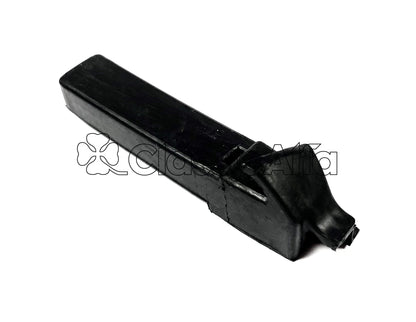 RB040/1 GT/GTV DOOR GLASS RUNNER END SEAL - RIGHT