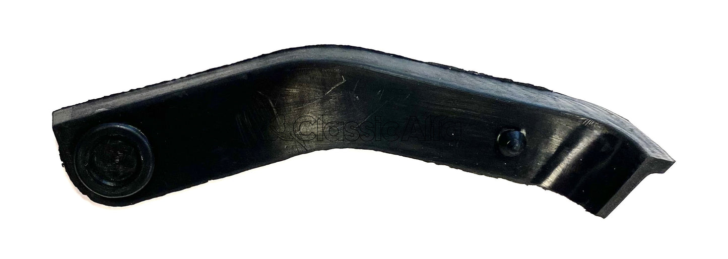 RB042/1 GT FRONT OF DOOR RAIN SEAL - RIGHT