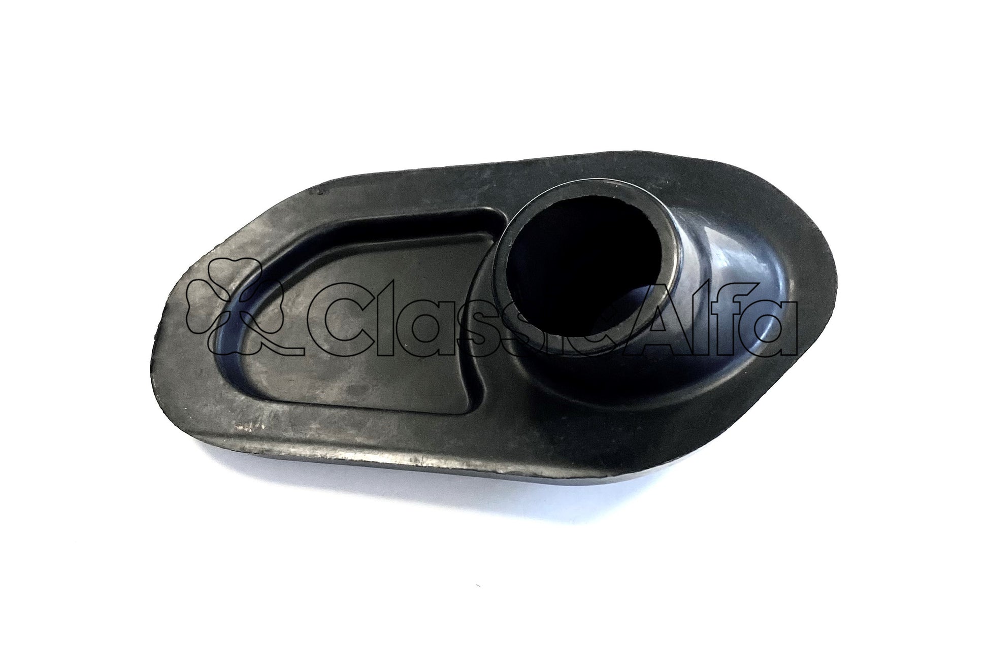 RB057/1 STEERING COLUMN GROMMET - LEFT HAND DRIVE TO 1970