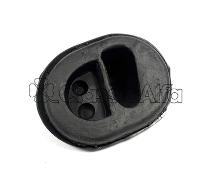 RB076 GROMMET FOR ACCEL/CHOKE CABLE - EARLY LHD 105 & SOME 116