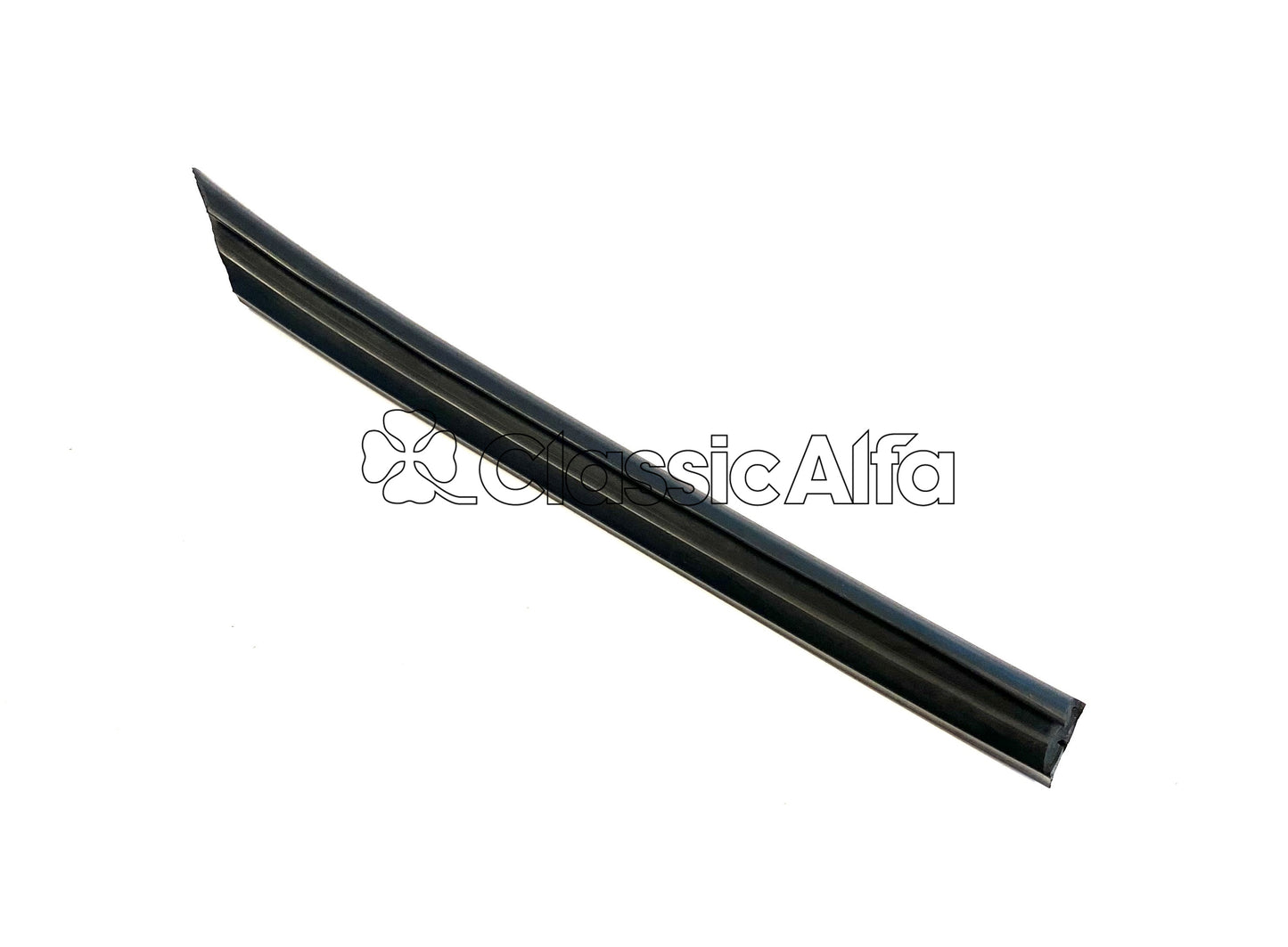 RB078/1 RUBBER SEAL - WING TO SCUTTLE PANEL - RIGHT