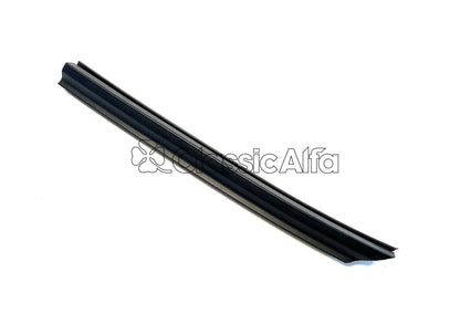 RB078/1 RUBBER SEAL - WING TO SCUTTLE PANEL - RIGHT