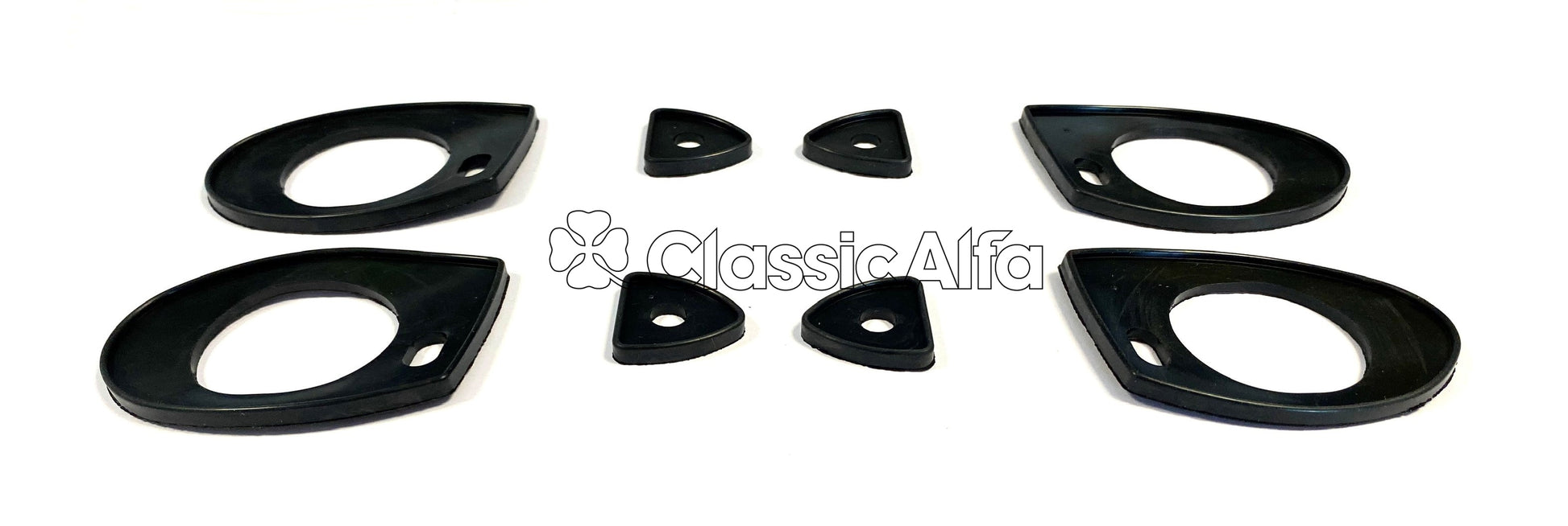 RB082 GIULIA SALOON DOOR HANDLE SEALS - LATER STYLE