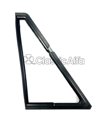 RB089 SPIDER 1966-70 QUARTERLIGHT SEAL - RIGHT