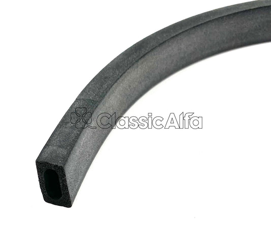 RB093 STEP-FRONT BONNET SEAL