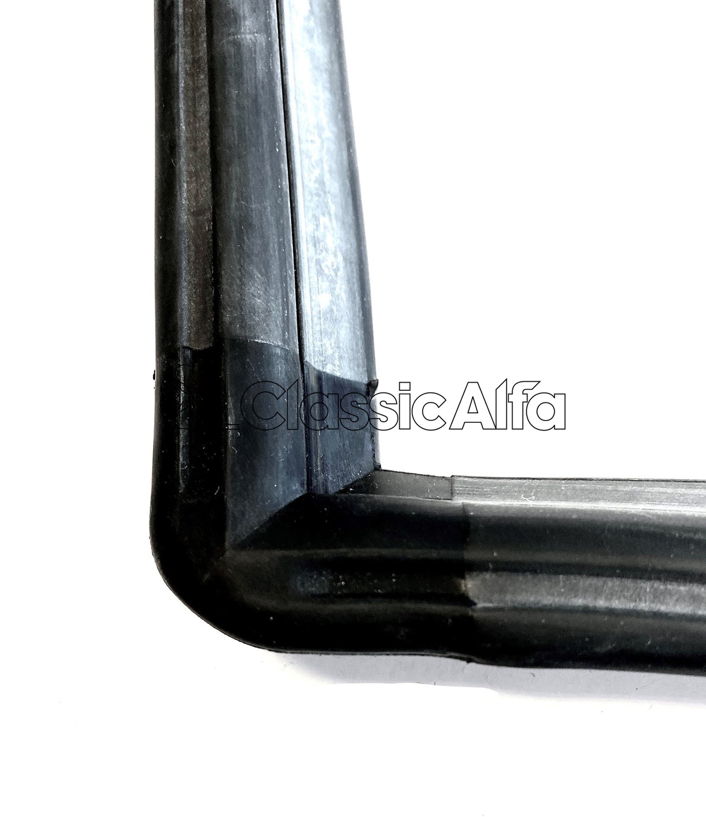 RB121 JUNIOR ZAGATO REAR WINDSCREEN SEAL