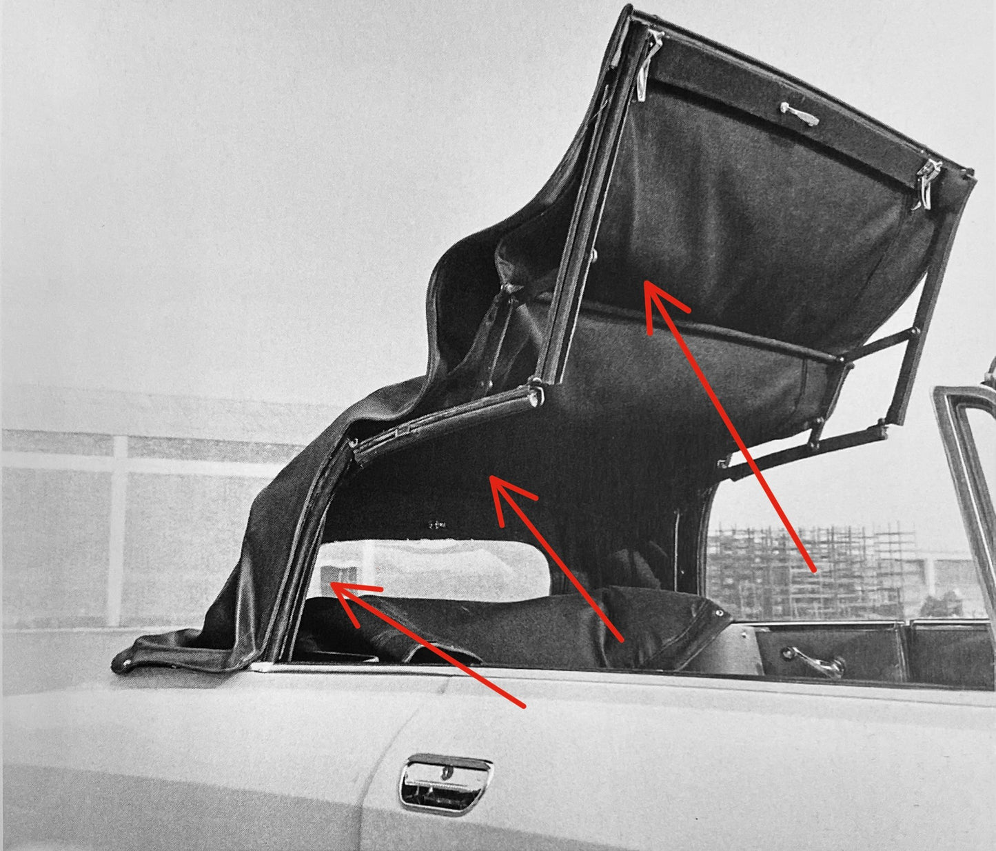 RB128 GTC PAIR HOOD FRAME SIDE WINDOW SEALS