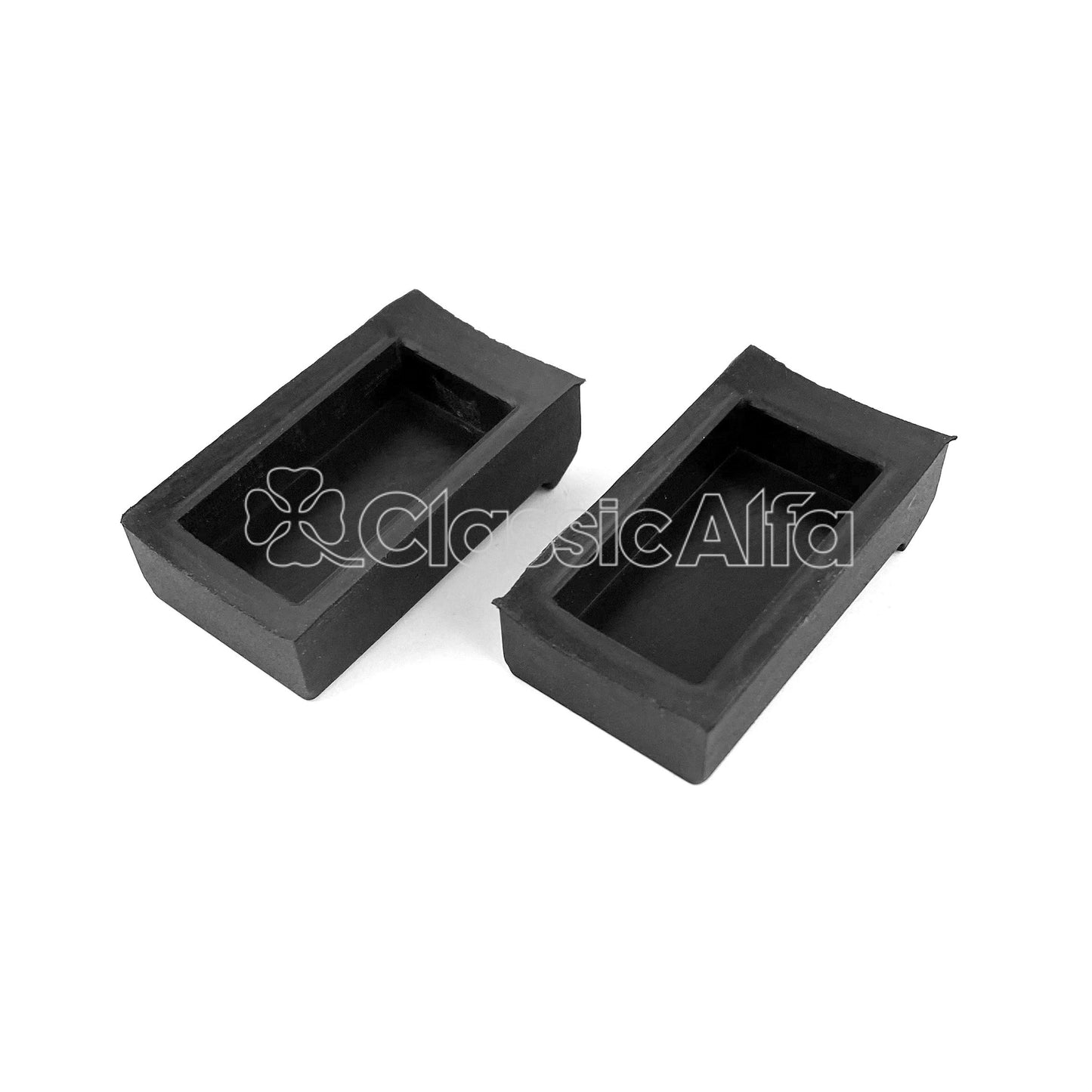 RB149 HEATER FAN MOUNTING RUBBERS (PAIR)