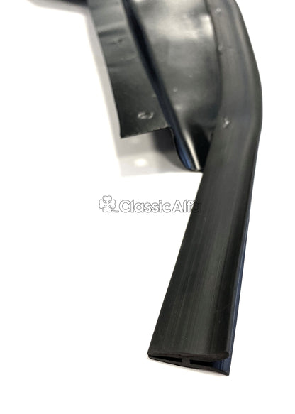 ST032 GT SPLASH PANEL REAR LEFT