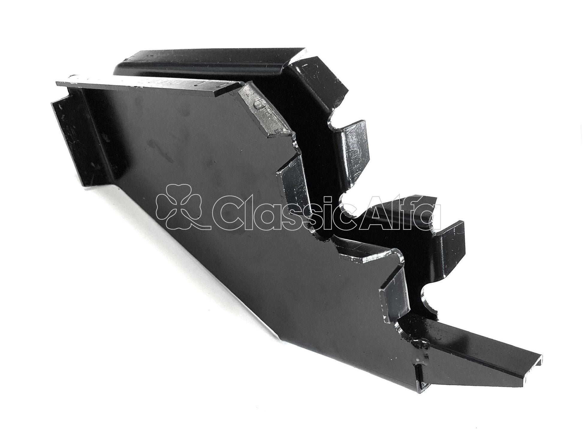 ST053/1 SPIDER REAR JACKING POINT - RIGHT 1966-87