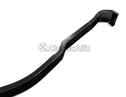 ST118 LEFT FRONT CHASSIS LEG LOWER INSERT