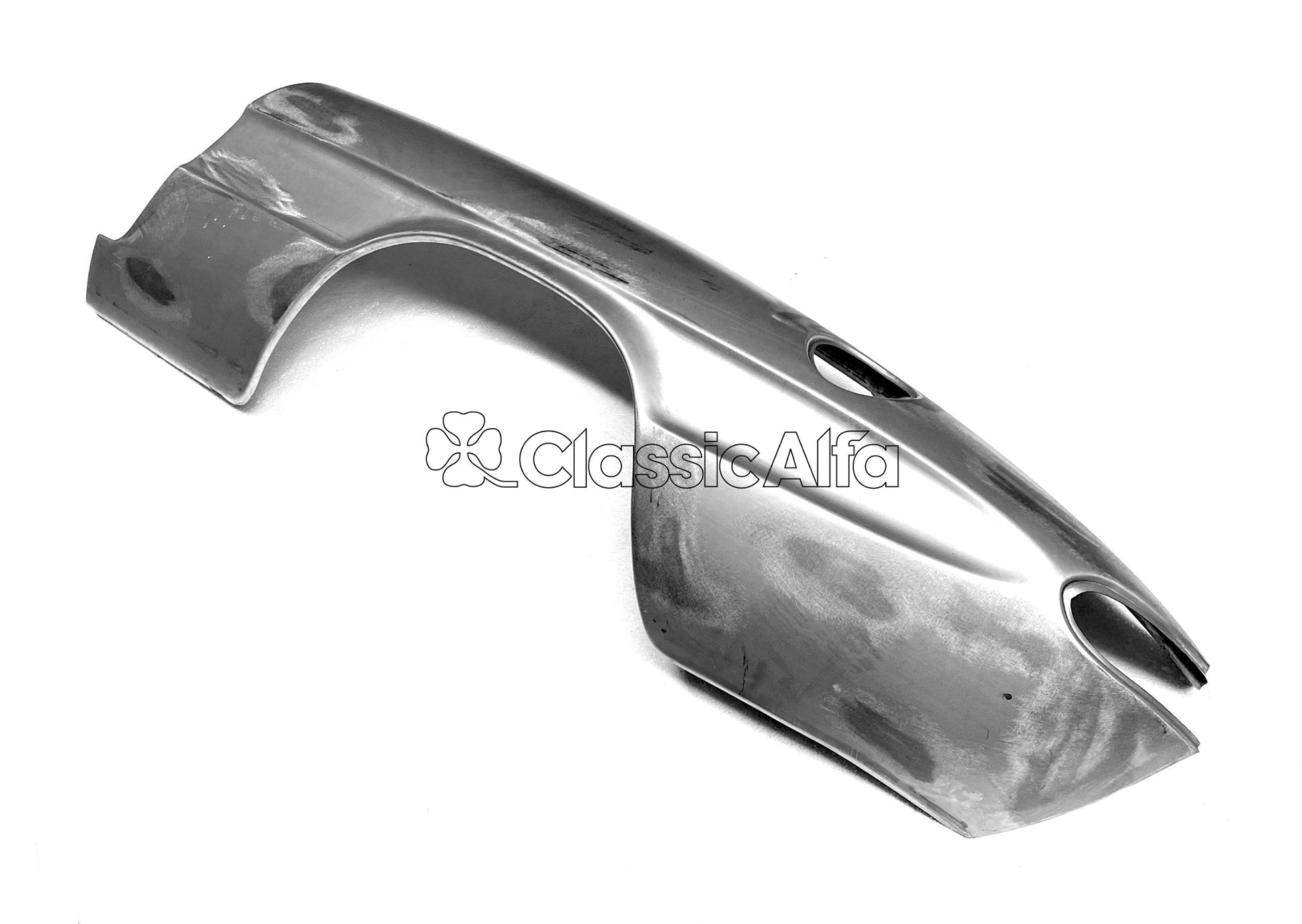 ST165 ROUNDTAIL SPIDER LEFT REAR WING/FENDER