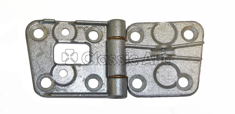 ST190  UPPER DOOR HINGE 2000 GTV & LATE JUNIOR- LEFT HAND SIDE