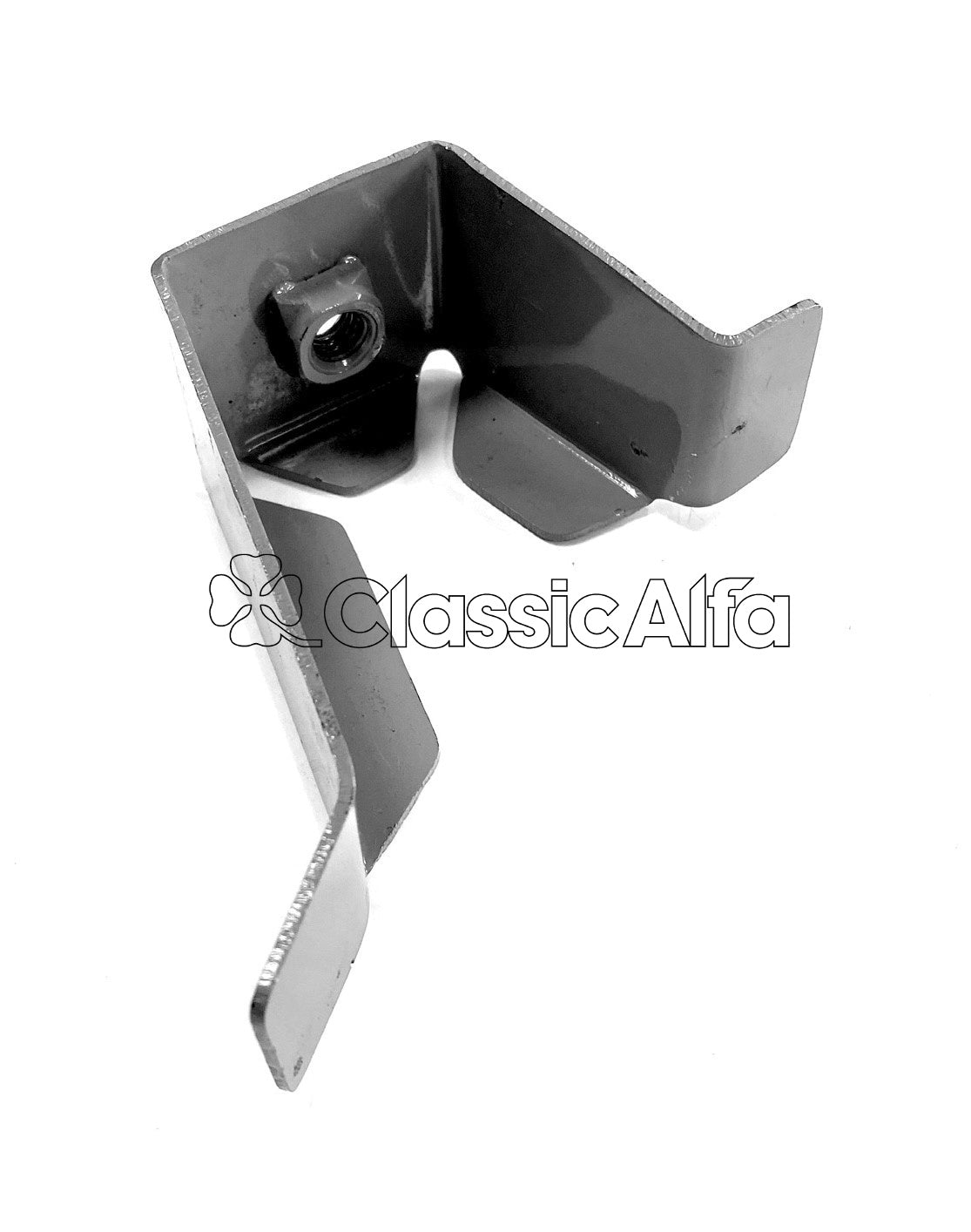 ST227 REAR BUMPER SUPPORT BRACKET LEFT GTJ & GTV  63-77