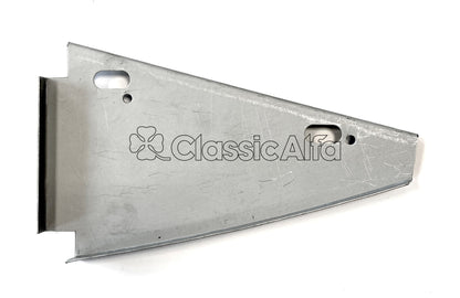 ST230 LOWER FRONT SPLASH SHIELD SUPPORT PANEL RIGHT- SPIDER 70-83