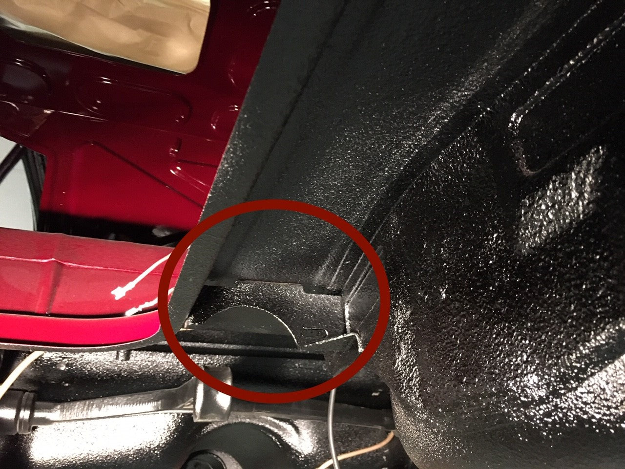 ST233 REAR SILENCER SUPPORT BRACKET UNDER BOOT FLOOR