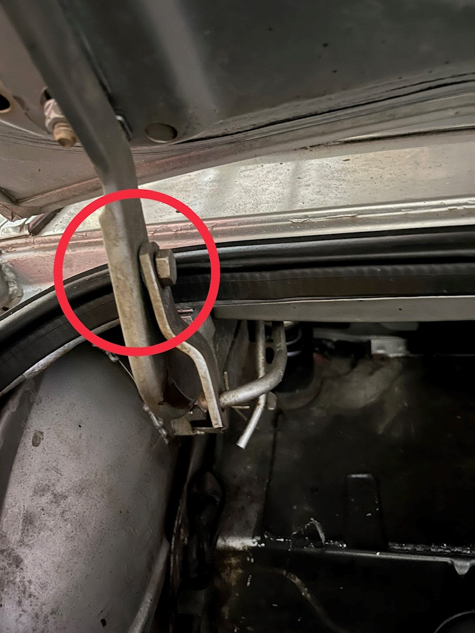 ST279 SPIDER BOOT SPRING HINGE BOLT