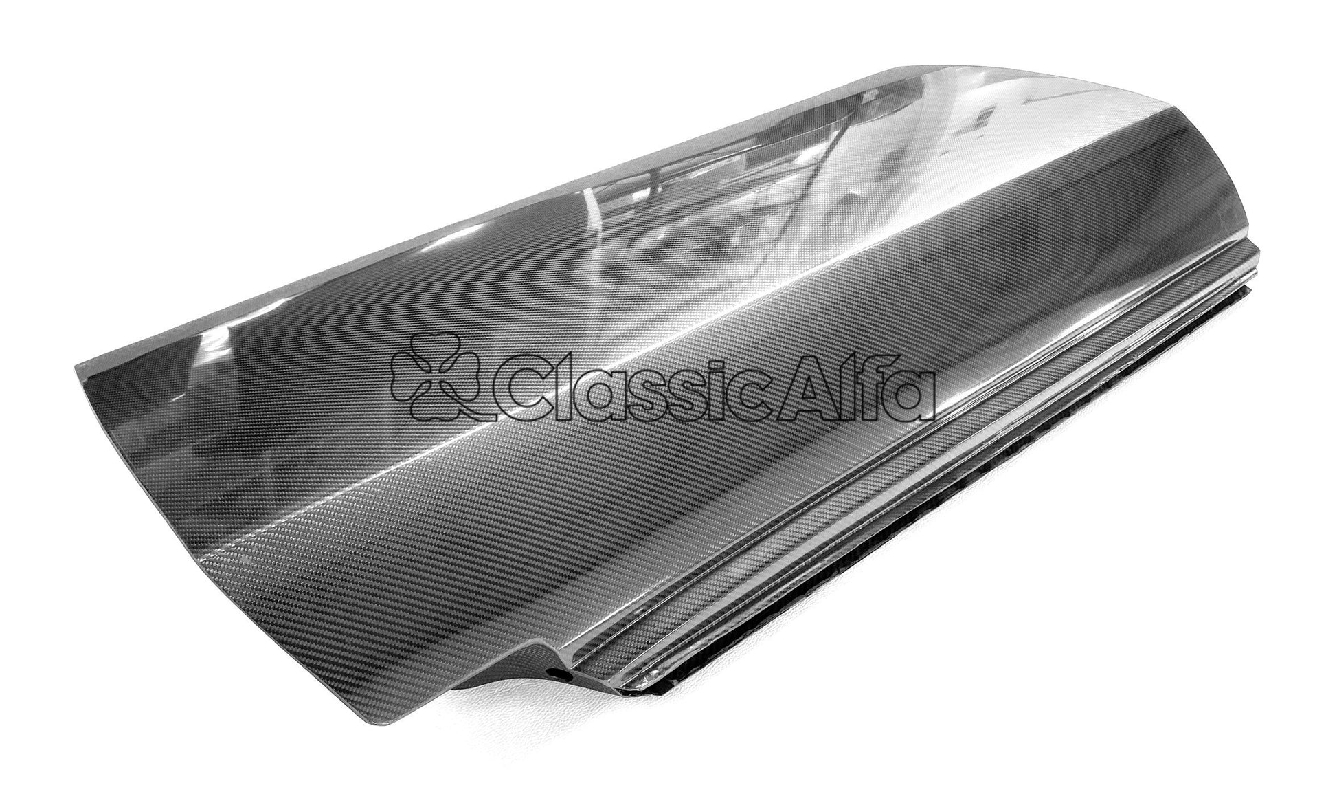 ST306 CARBON FIBRE RIGHT DOOR - 105 SERIES GT/GTV