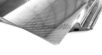 ST306 CARBON FIBRE RIGHT DOOR - 105 SERIES GT/GTV