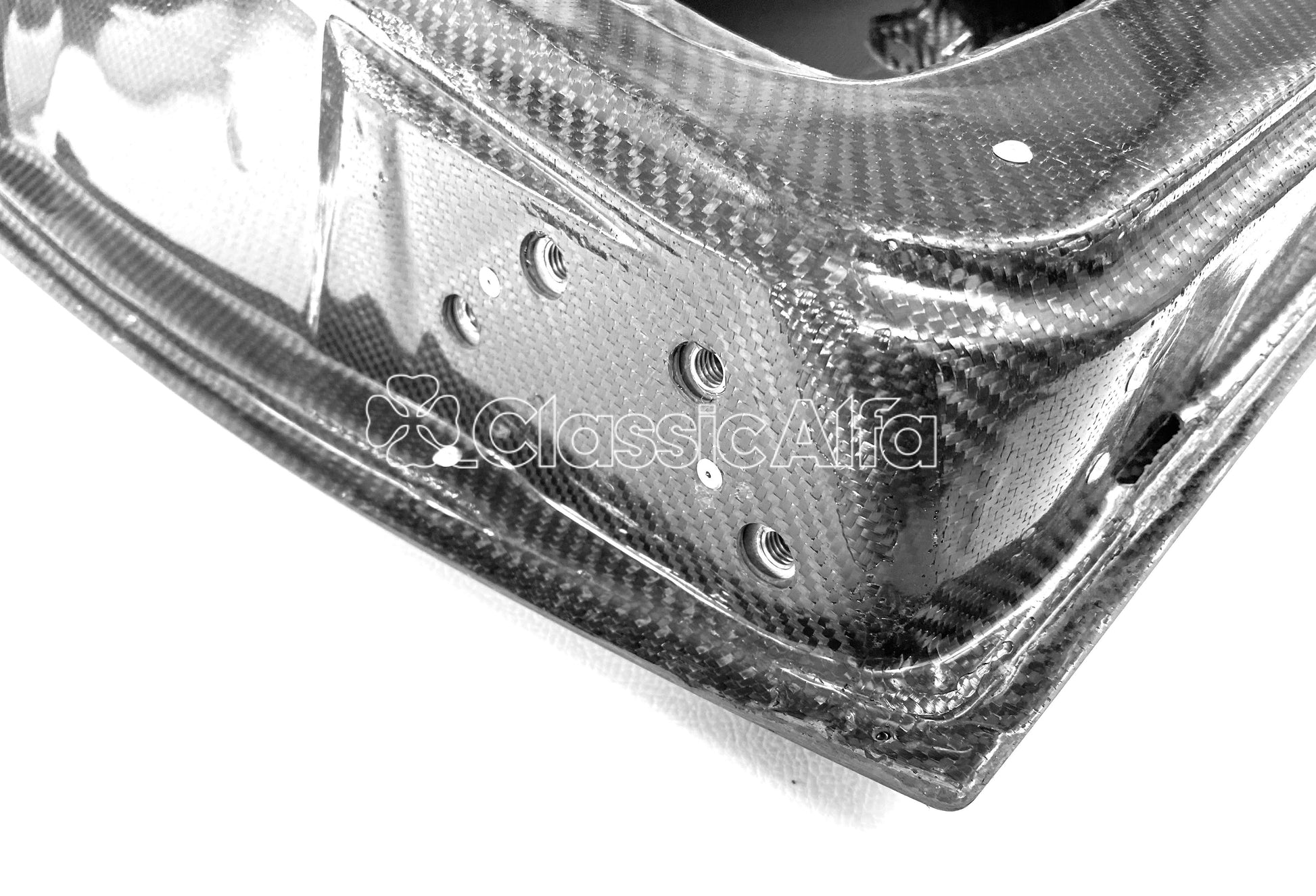 ST306 CARBON FIBRE RIGHT DOOR - 105 SERIES GT/GTV