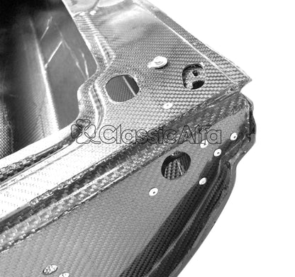 ST306 CARBON FIBRE RIGHT DOOR - 105 SERIES GT/GTV
