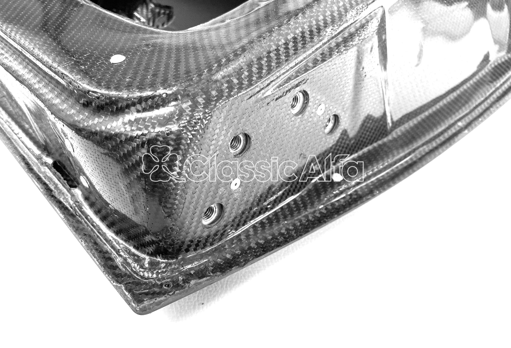 ST307 CARBON FIBRE LEFT DOOR - 105 SERIES GT/GTV