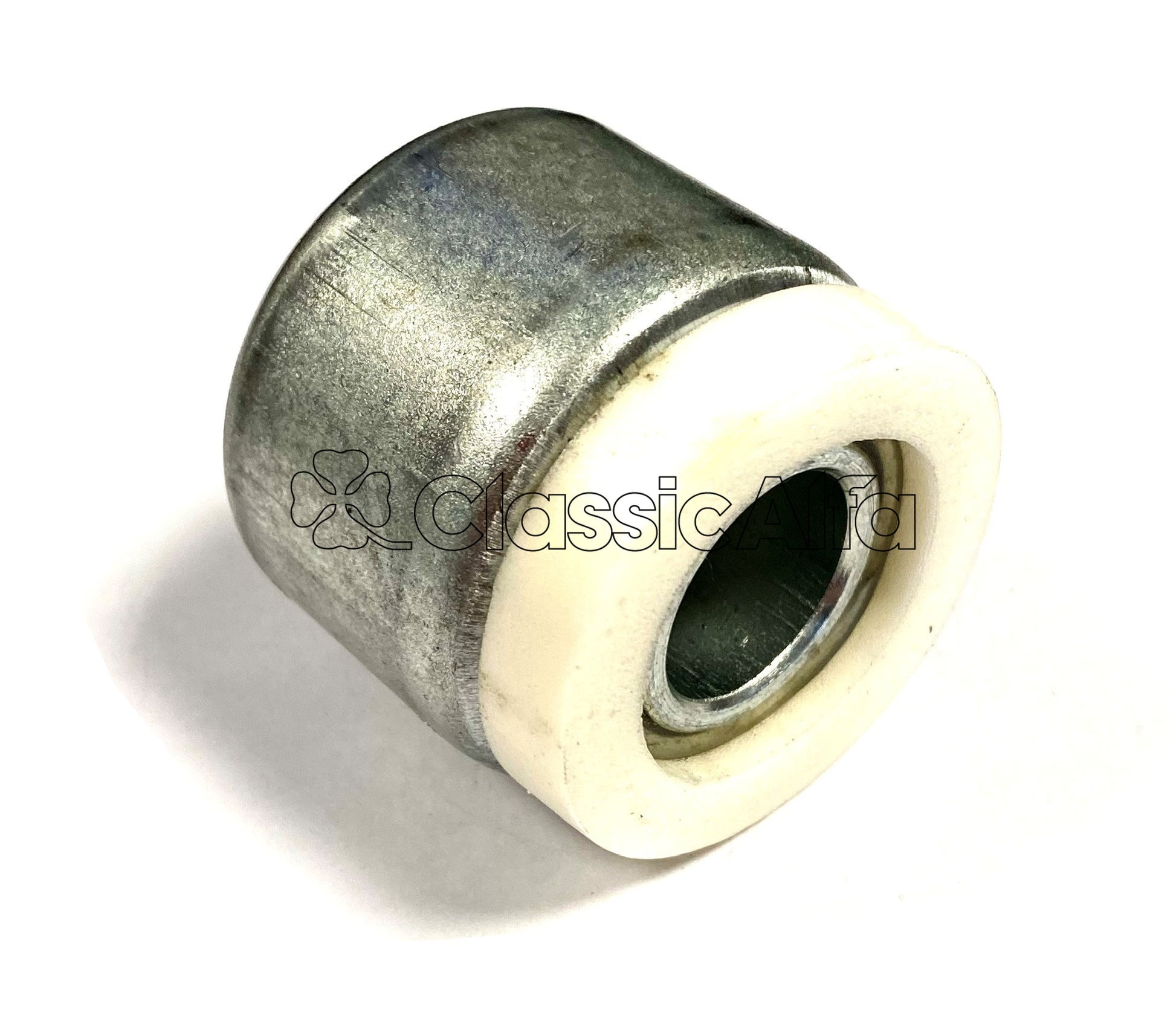 SU042 BOTTOM WISHBONE BUSH