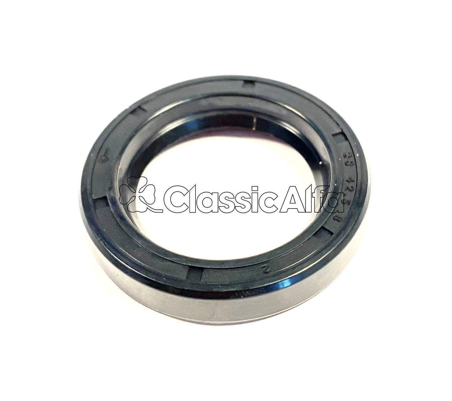 SU082 STEERING BOX BOTTOM OIL SEAL - ZF BOX