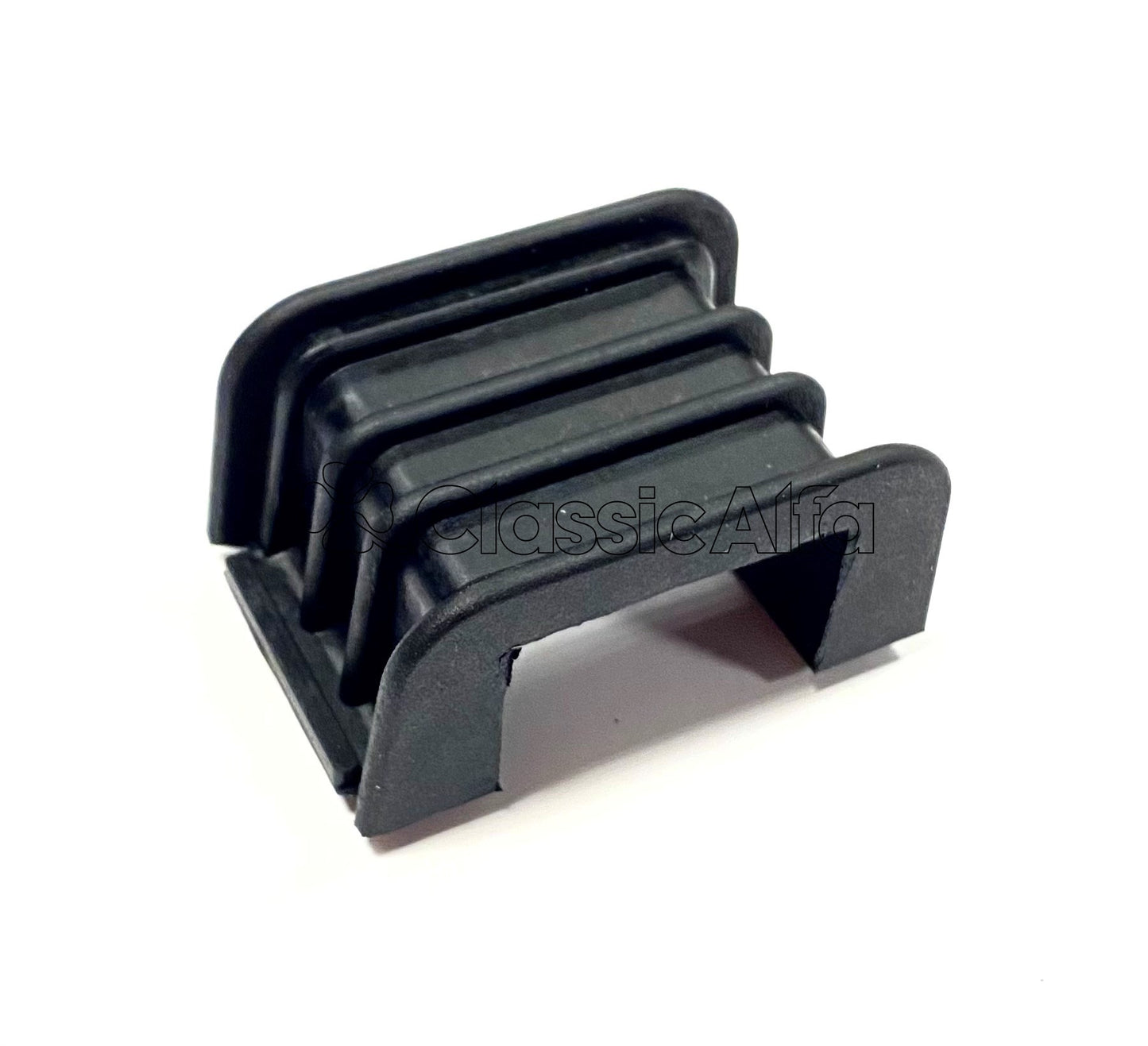 WA050 RADIATOR BOTTOM SUPPORT RUBBER