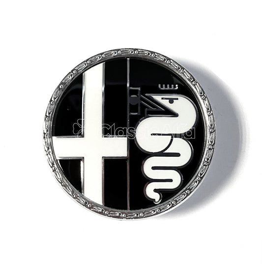 WH001 2000 HUBCAP BADGE