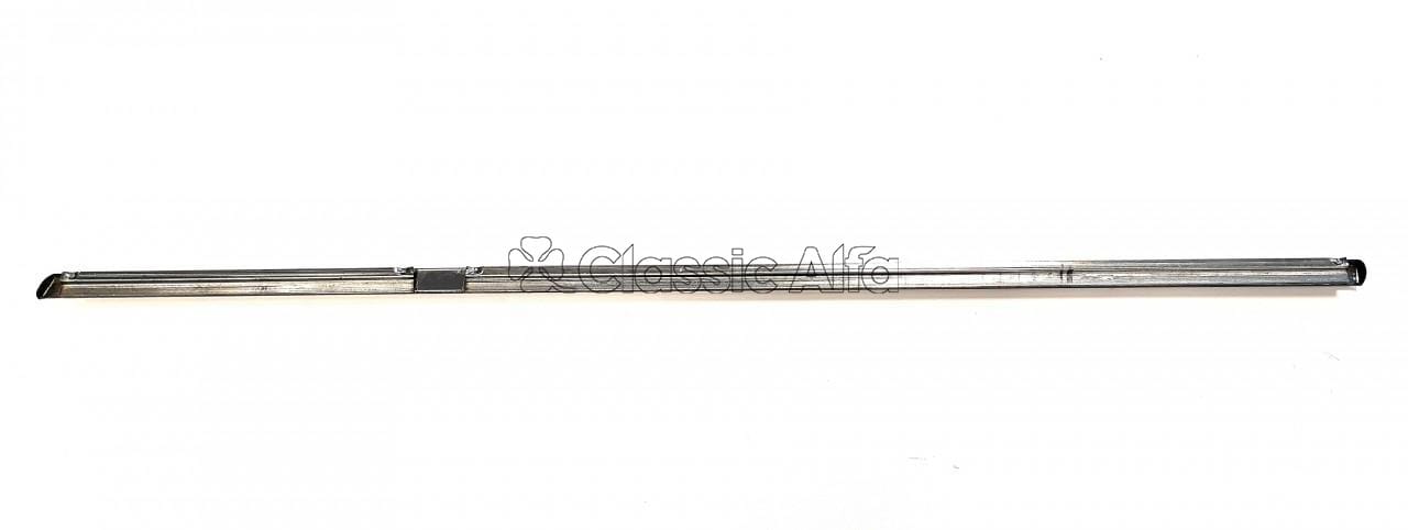 CH094  SPIDER DOOR TOP CHROME MOULDING 70-93 - RIGHT