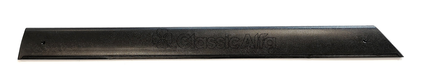 IN080 SPIDER 1966-82 INNER DOOR PANEL CAPPING - LEFT