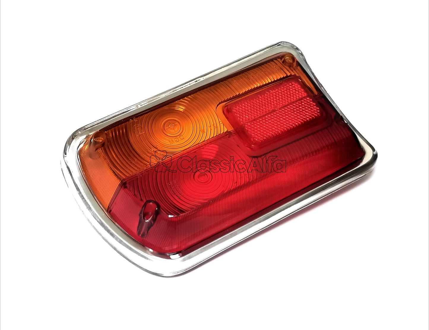 LT100 REAR LENS GT / 1750GTV / GT JUNIOR (PATTERN PART) LEFT