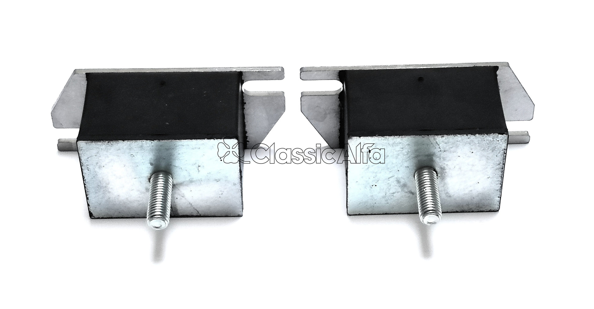 MN045 SET OF MONTREAL ENGINE MOUNTS