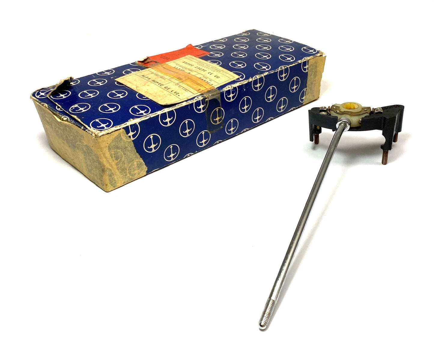 N0334 ORIGINAL 2000 (102 SERIES) SALOON/SPRINT HEADLAMP SWITCH