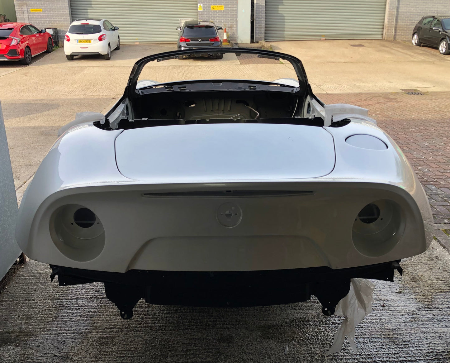 8C SPIDER BODYSHELL AND PARTS - FROM £9,750
