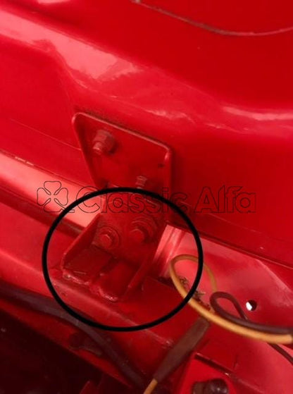 ST231 SPIDER BONNET HINGE BRACKET (ENGINE HOOD) - 1966-93