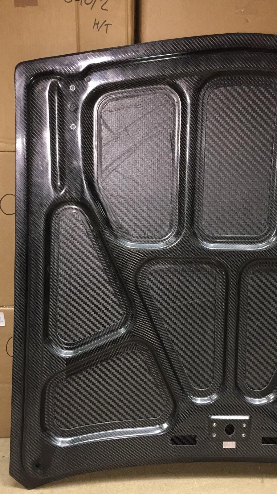 ST301 CARBON GTV BONNET