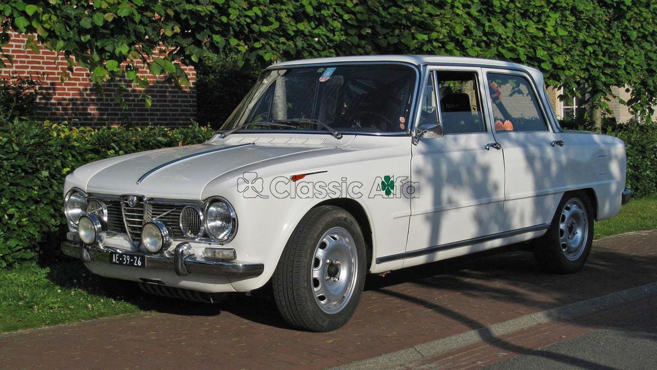 WH040  TZ/Ti SUPER 5.5 x 15 ET36 STANDARD REPLICA ALLOY WHEEL 