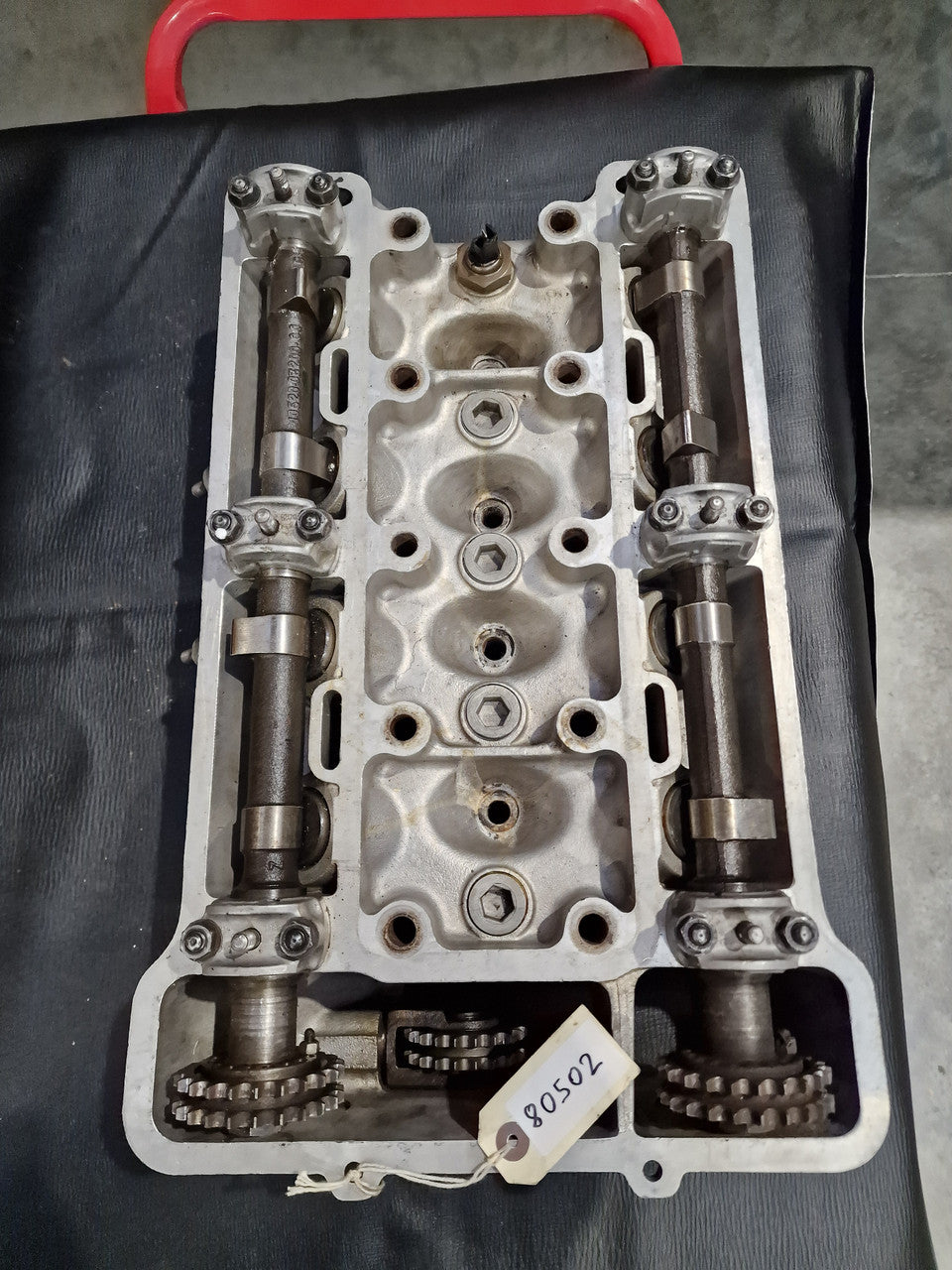 80502 USED CYLINDER HEAD 1750 MK2